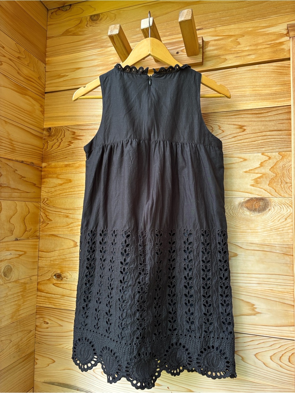 Anna Sui Black Eyelet Embroidered Dress XS Made in USA Scalloped Hem Lined - Picture 3 of 7